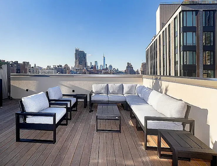 261 W 24th St #6B — Photo 11