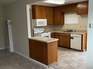 1034 Tennent Ave, Pinole, CA 94564