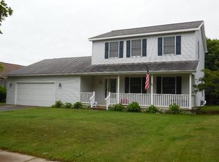 516 College View Dr, Petoskey, MI 49770