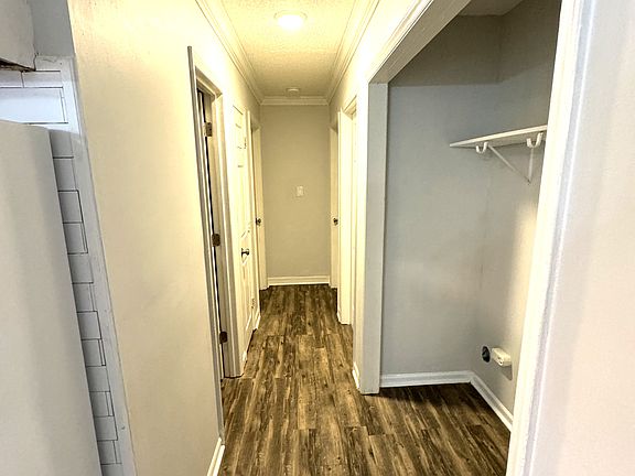 5th image of 434 E Jennings St