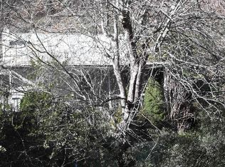 468 Long Branch Rd, Green Mountain, NC 28740