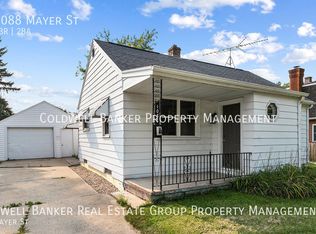 1088 Mayer St, Menasha, WI 54952