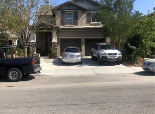 15077 Bluffside Ln, Victorville, CA 92394