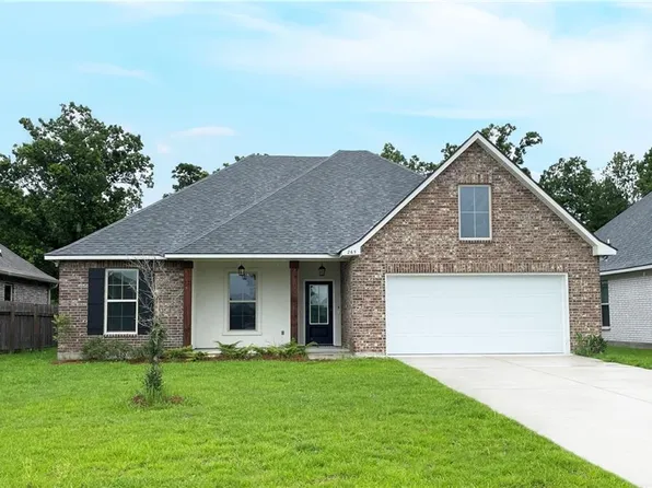 265 Hidden Cypress Dr, Belle Chasse, LA 70037