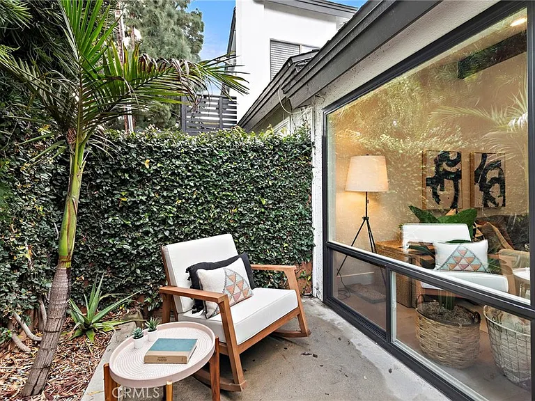 12628 Newport Ave — Photo 30