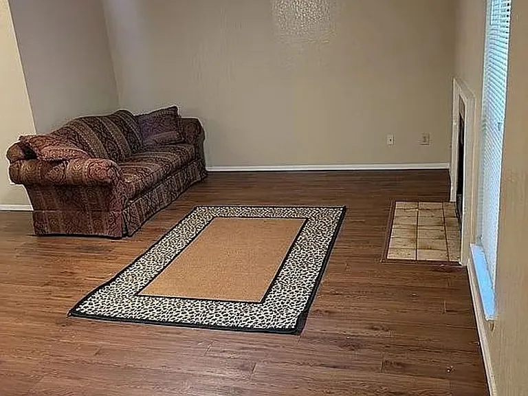 1608 Pecan Chase Cir #42 — Photo 6