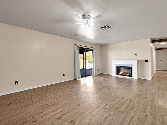 5th image of 7121 Quail Spring Ave