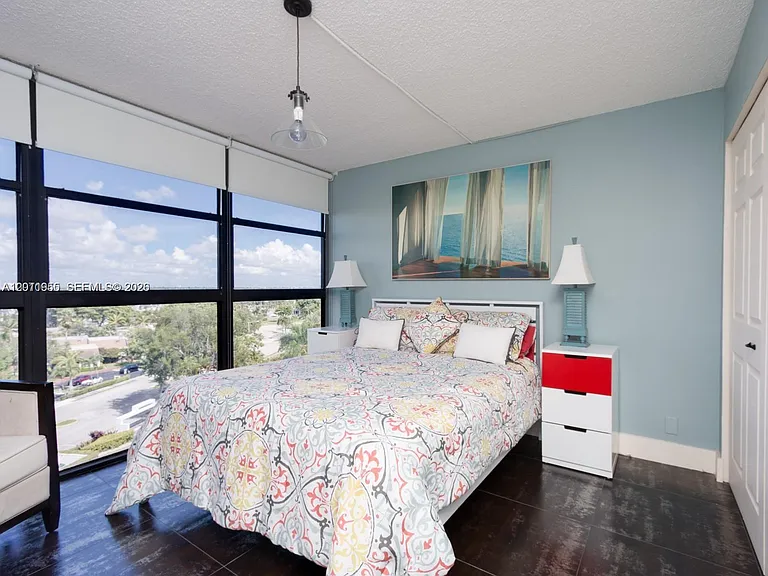 400 Leslie Dr #831 — Photo 25
