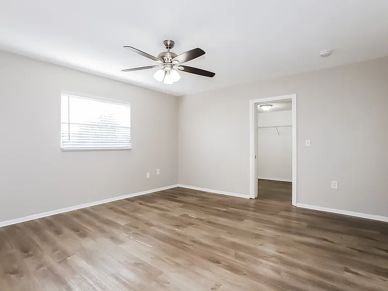 144 Shelley Dr — Photo 10