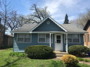 27640 N Walnut St, Island Lake, IL 60042