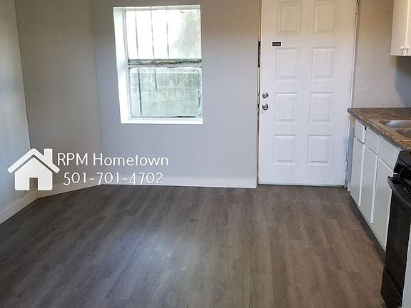 3rd image of 827 Park Ave Unit 9