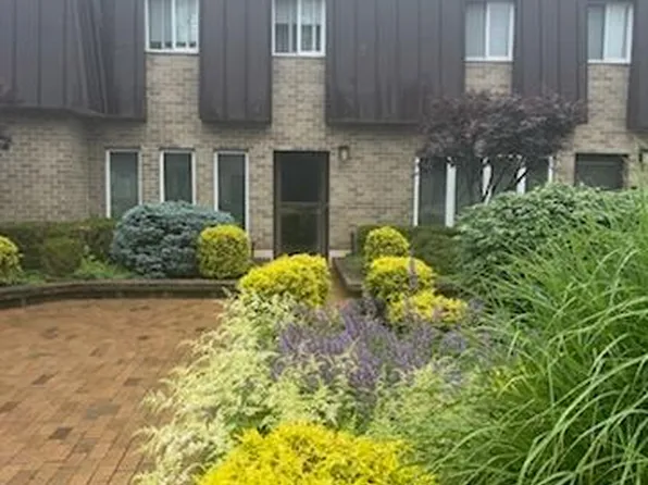 200 Hilton Avenue #31, Hempstead, NY 11550