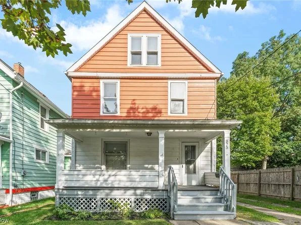 875 Berwin St, Akron, OH 44310