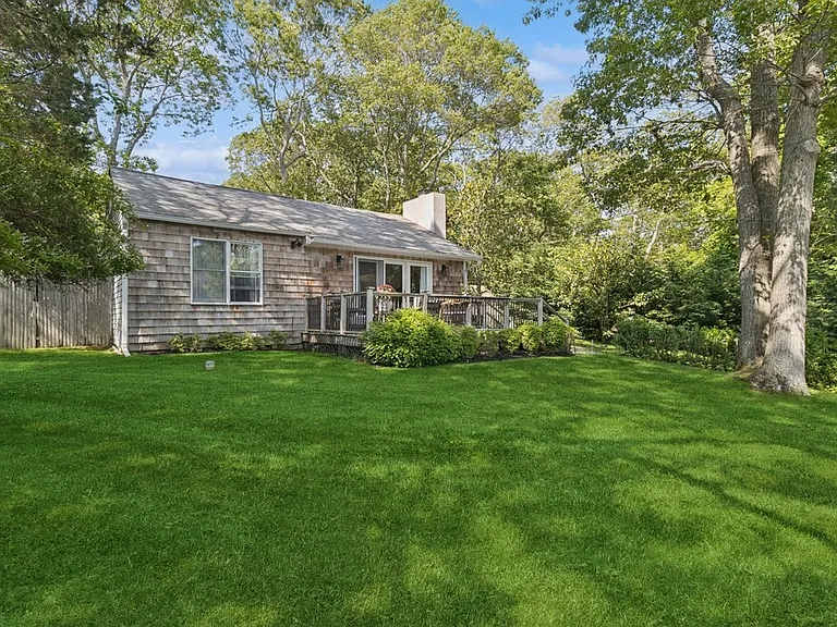 7 Squaw Rd — Photo 29