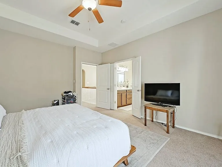 1201 Salem Park Ct — Photo 17