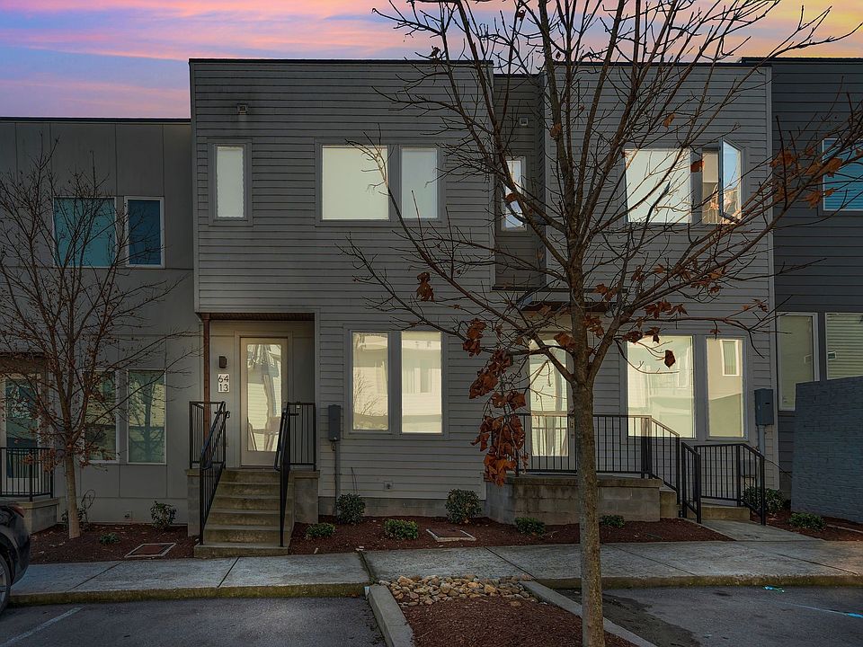1st image of 64 Fern Ave Unit 13