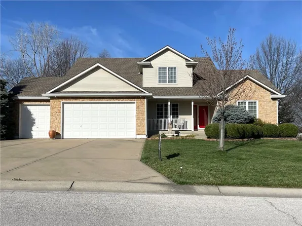 4204 NE Suwannee Dr, Lees Summit, MO 64064