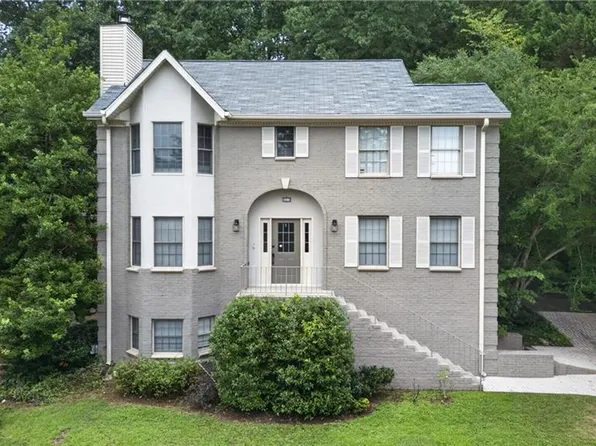 907 Heritage Hls, Decatur, GA 30033