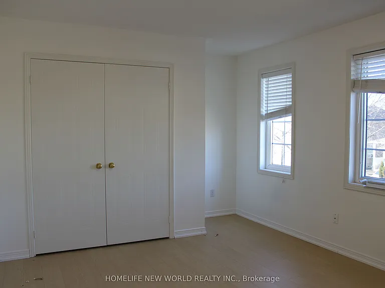 31 Barkwood Holw — Photo 15
