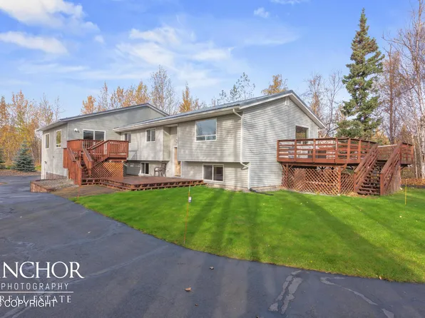1525 N Ranch Rd, Palmer, AK 99645