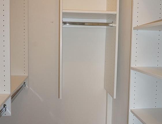 5th image of 4 Park Ave APT 7N