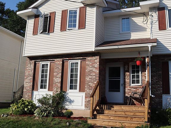 2nd image of 75 Bruce Dr