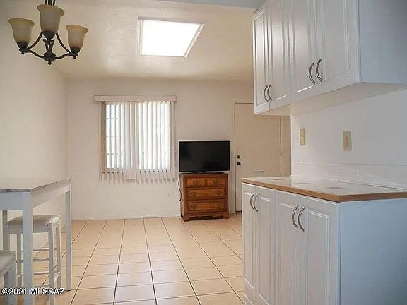 Built in Kitchen Buffet
