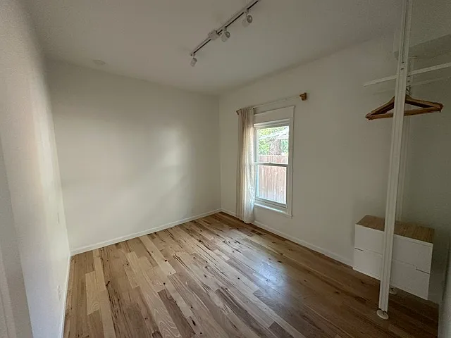 237 E 3rd Ave — Photo 7