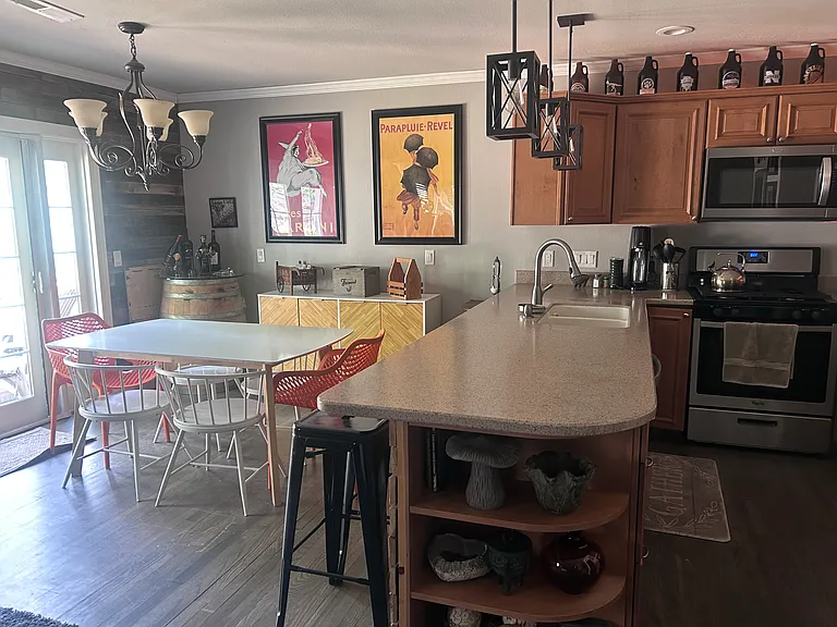 3626 Fox Lair Dr — Photo 3