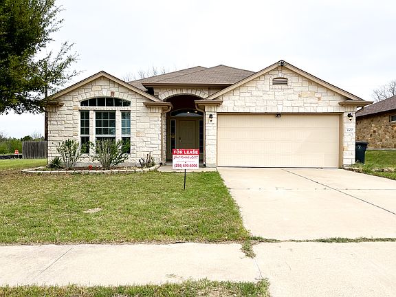 2nd image of 3600 Foxglove Ln