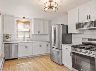155 Maple St APT 1, Danvers, MA 01923
