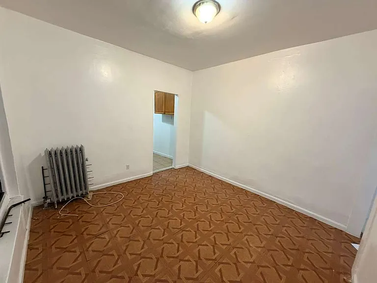 1841 Mohegan Ave #1555 — Photo 9