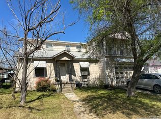 1311 Lee Hall, San Antonio, TX 78201