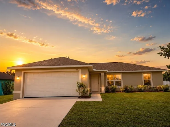 318 SE 46th Lane Cpe, Coral, FL 33904