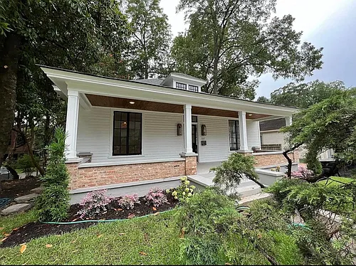 107 W Park Ave Photo 1