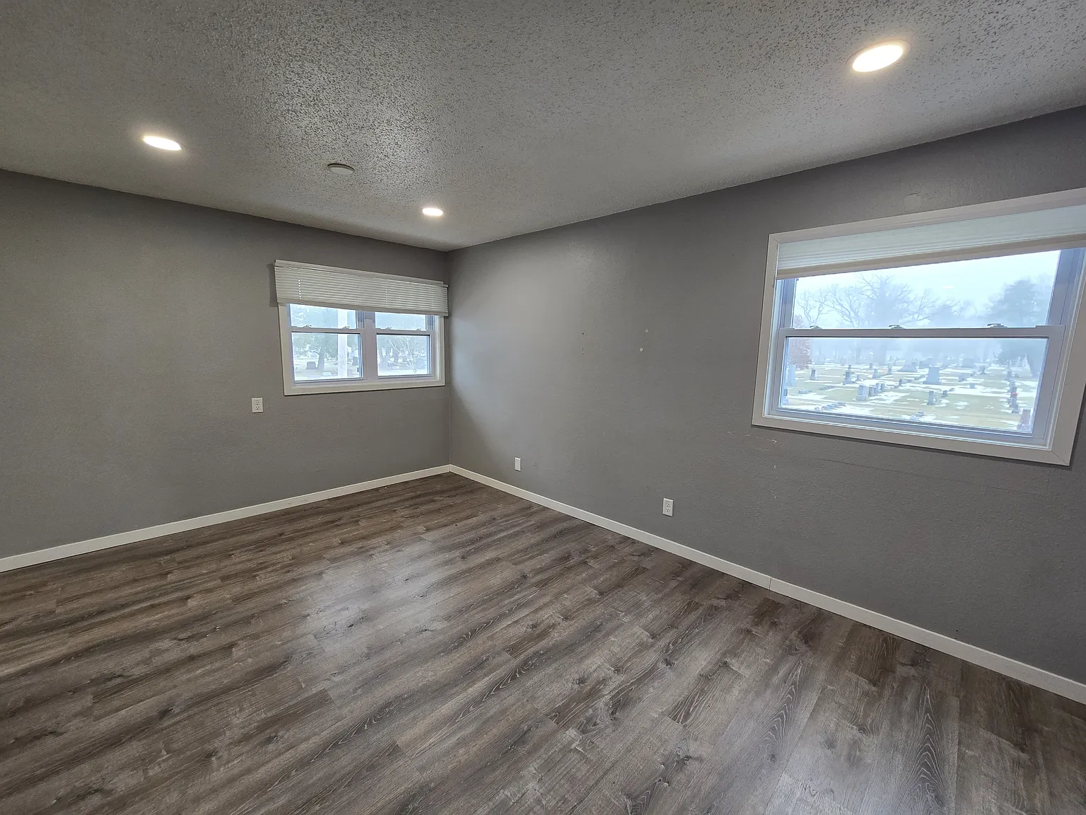105 Ludland Drive #3 - 1 — Photo 4