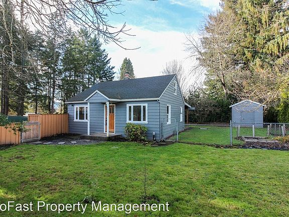 3rd image of 15101 SE Arista Dr