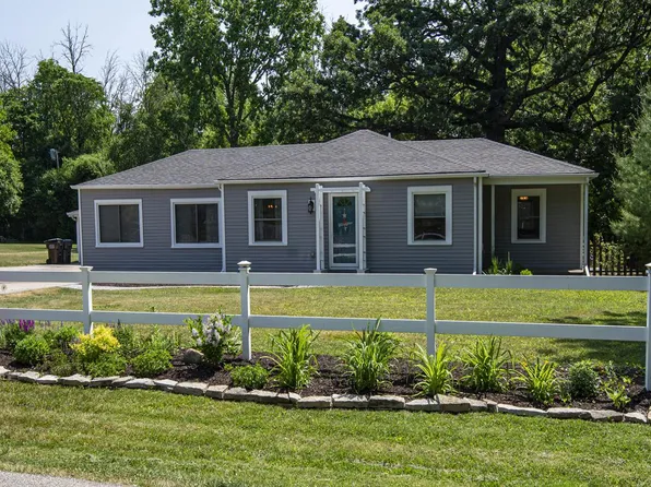 1600 South West LANE, New Berlin, WI 53146
