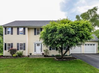 4 Marsh Pond Ln UNIT 4, Monroe, CT 06468