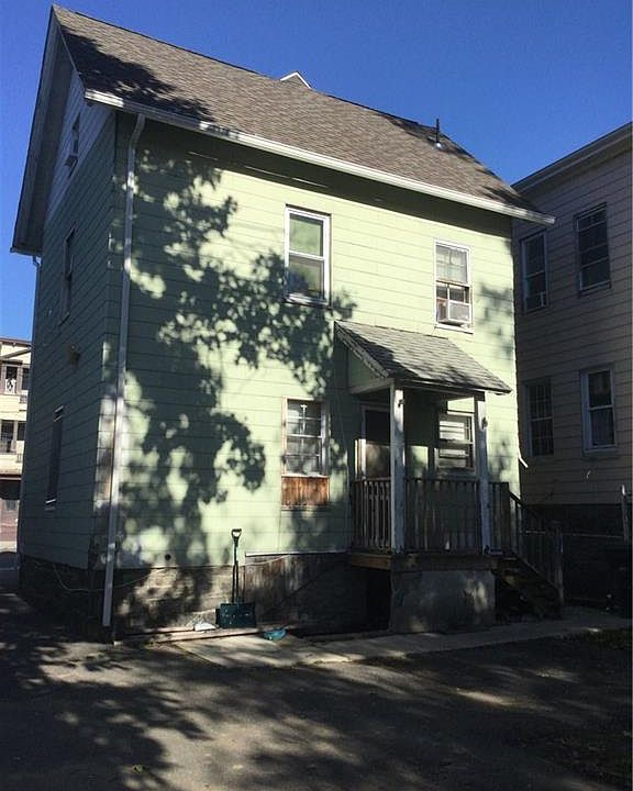2nd image of 261 Coleman St