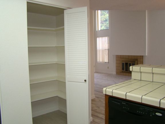 5th image of 4743 Lago Vista Cir