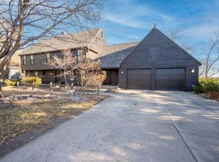 1961 Knollwood Dr, Fairmont, MN 56031