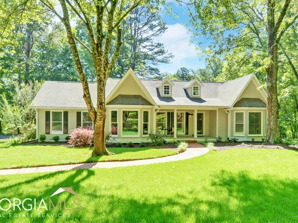 5738 Duncan Bridge Rd, Cornelia, GA 30531