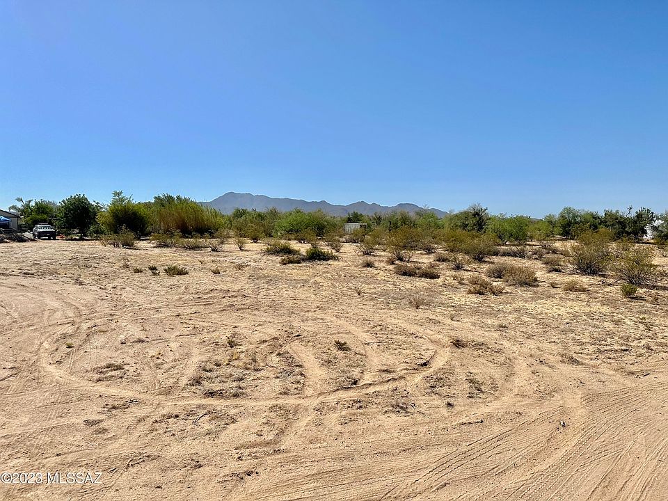 2nd image of 12807 W Sandy Peak Ln