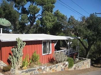 5th image of 9746 Redwood Ln