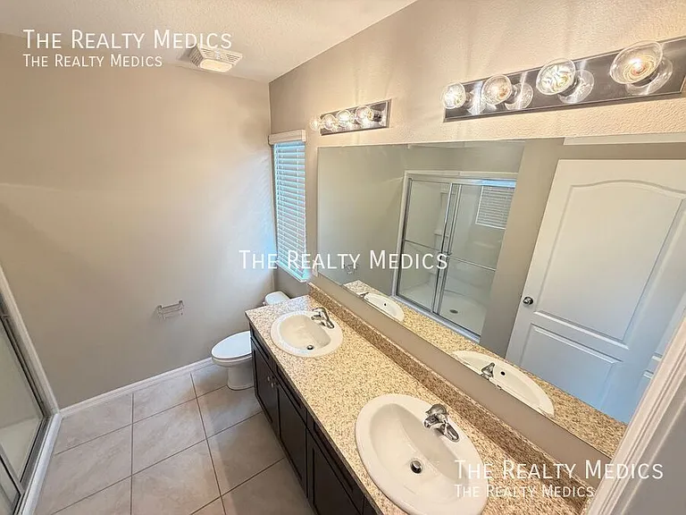 2915 Gibraltar Blvd — Photo 15