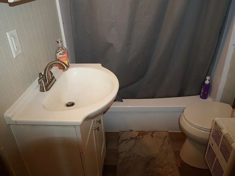 170 Middleboro Ave #1 — Photo 17