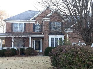 105 Billington Ct, Cary, NC 27519