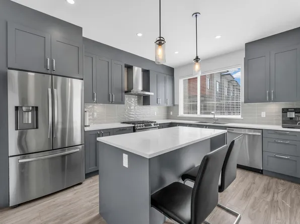 18887 72a Ave #13, Surrey, BC V4N 1A5
