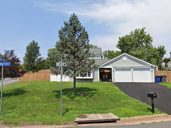 Front View - Google Maps